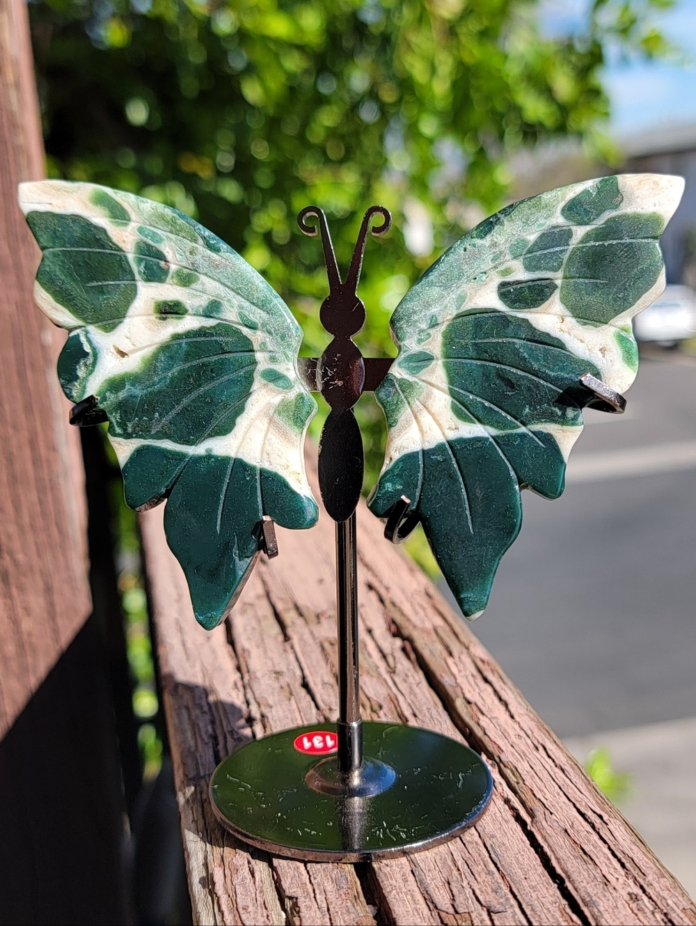 (B) NEW 5" x 4.5" UNICORN JASPER WINGS ON STAND